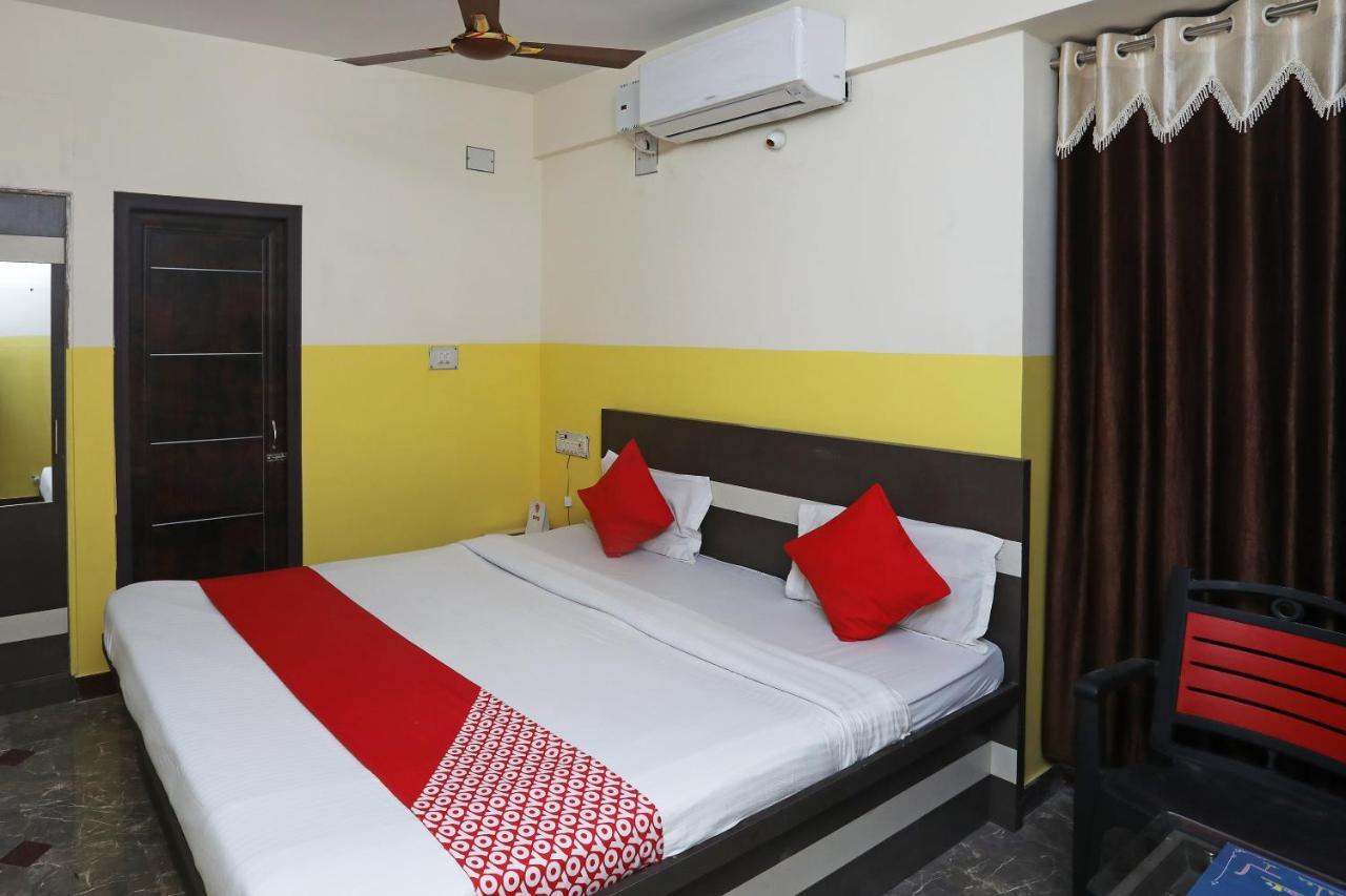 Oyo 26152 Hotel Aarush Дигха Екстериор снимка