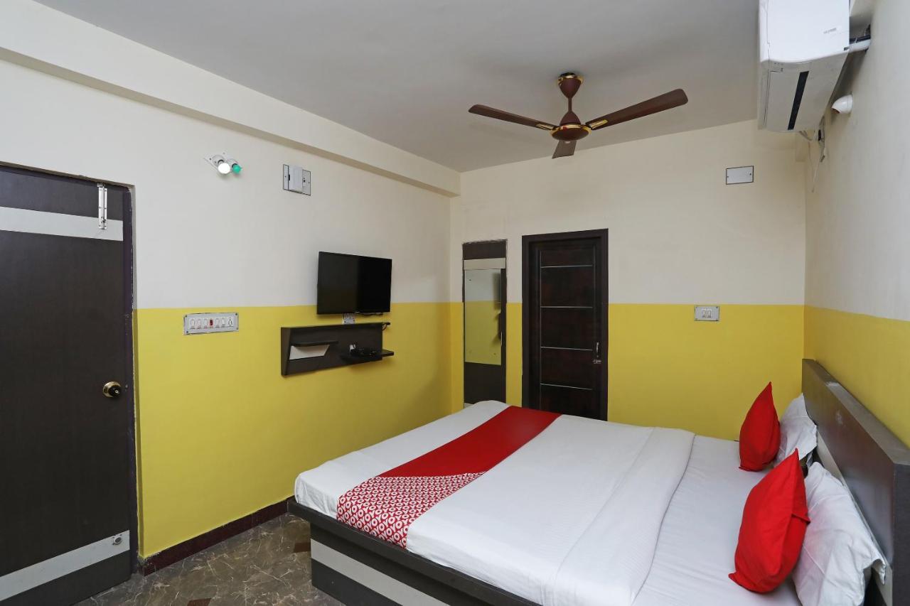 Oyo 26152 Hotel Aarush Дигха Екстериор снимка