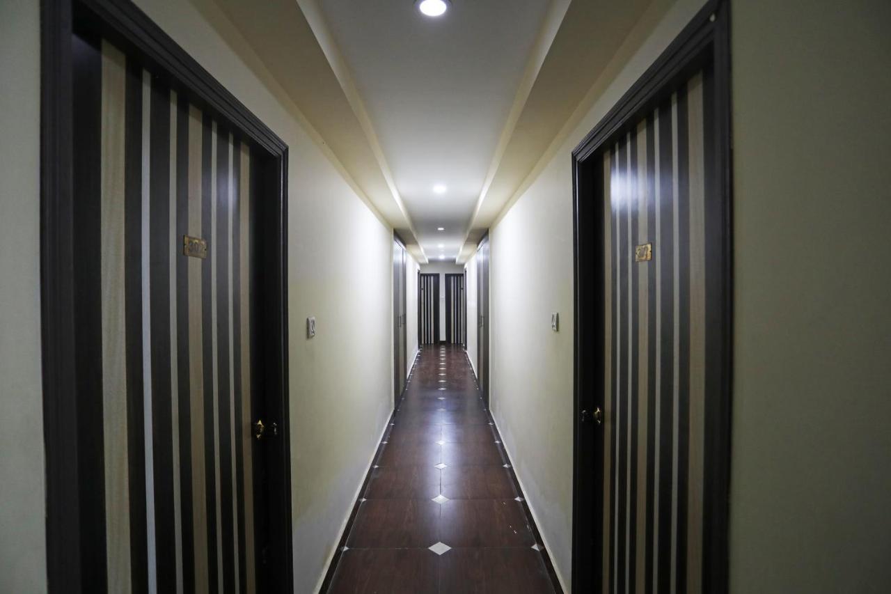 Oyo 26152 Hotel Aarush Дигха Екстериор снимка
