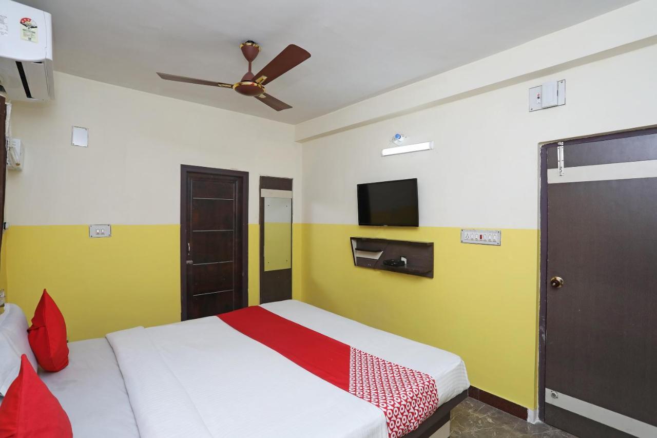 Oyo 26152 Hotel Aarush Дигха Екстериор снимка
