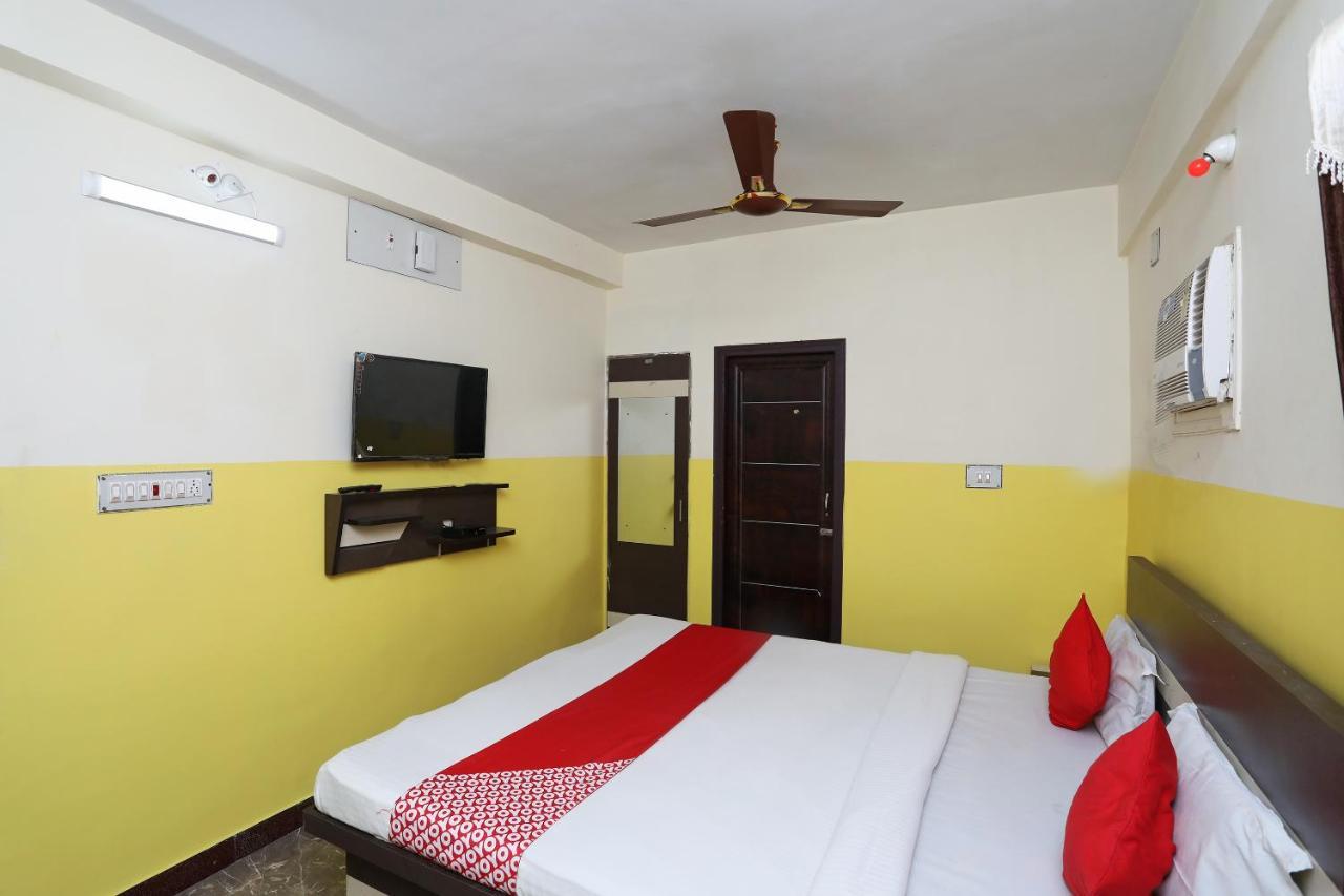 Oyo 26152 Hotel Aarush Дигха Екстериор снимка