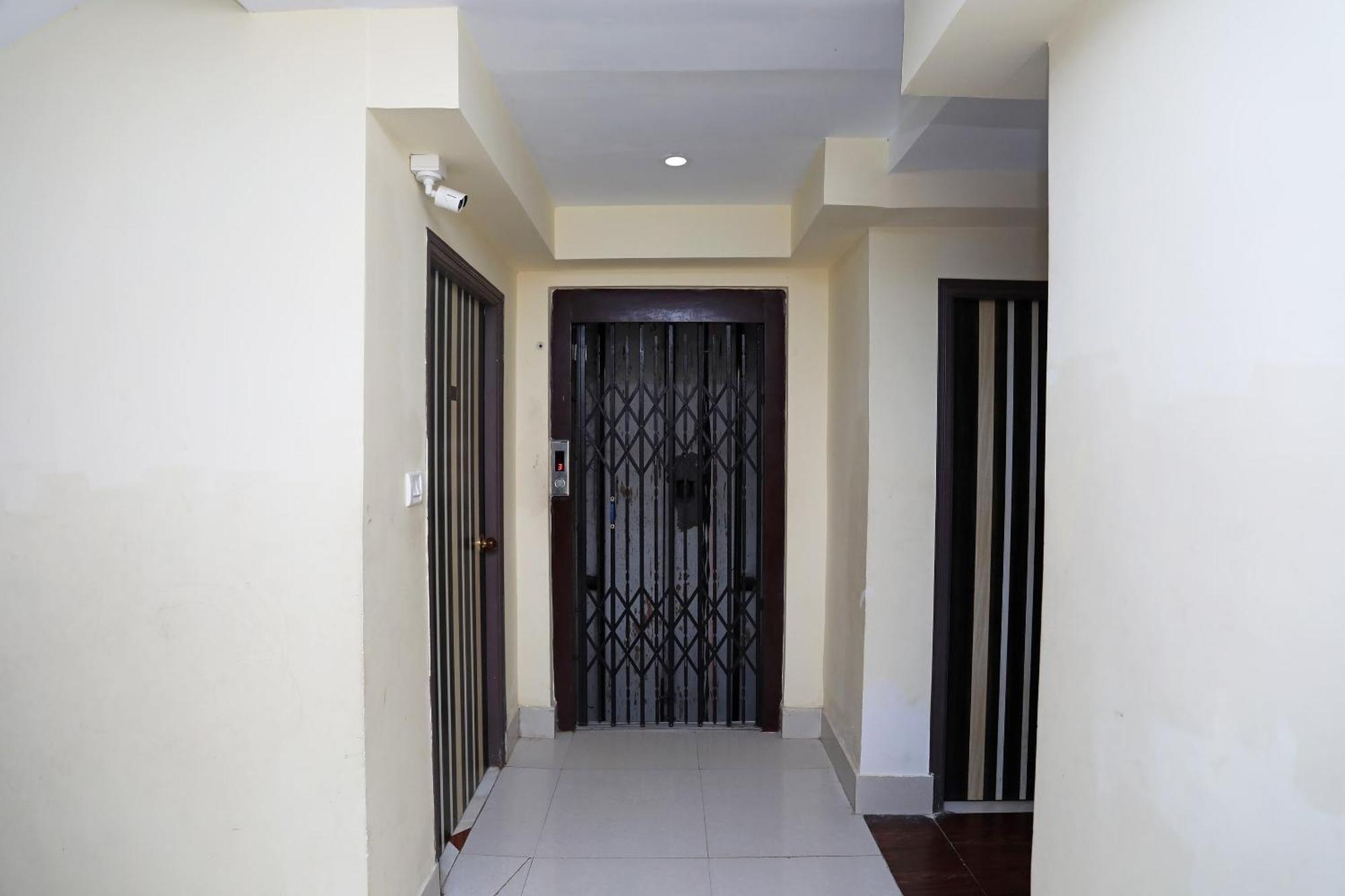 Oyo 26152 Hotel Aarush Дигха Екстериор снимка